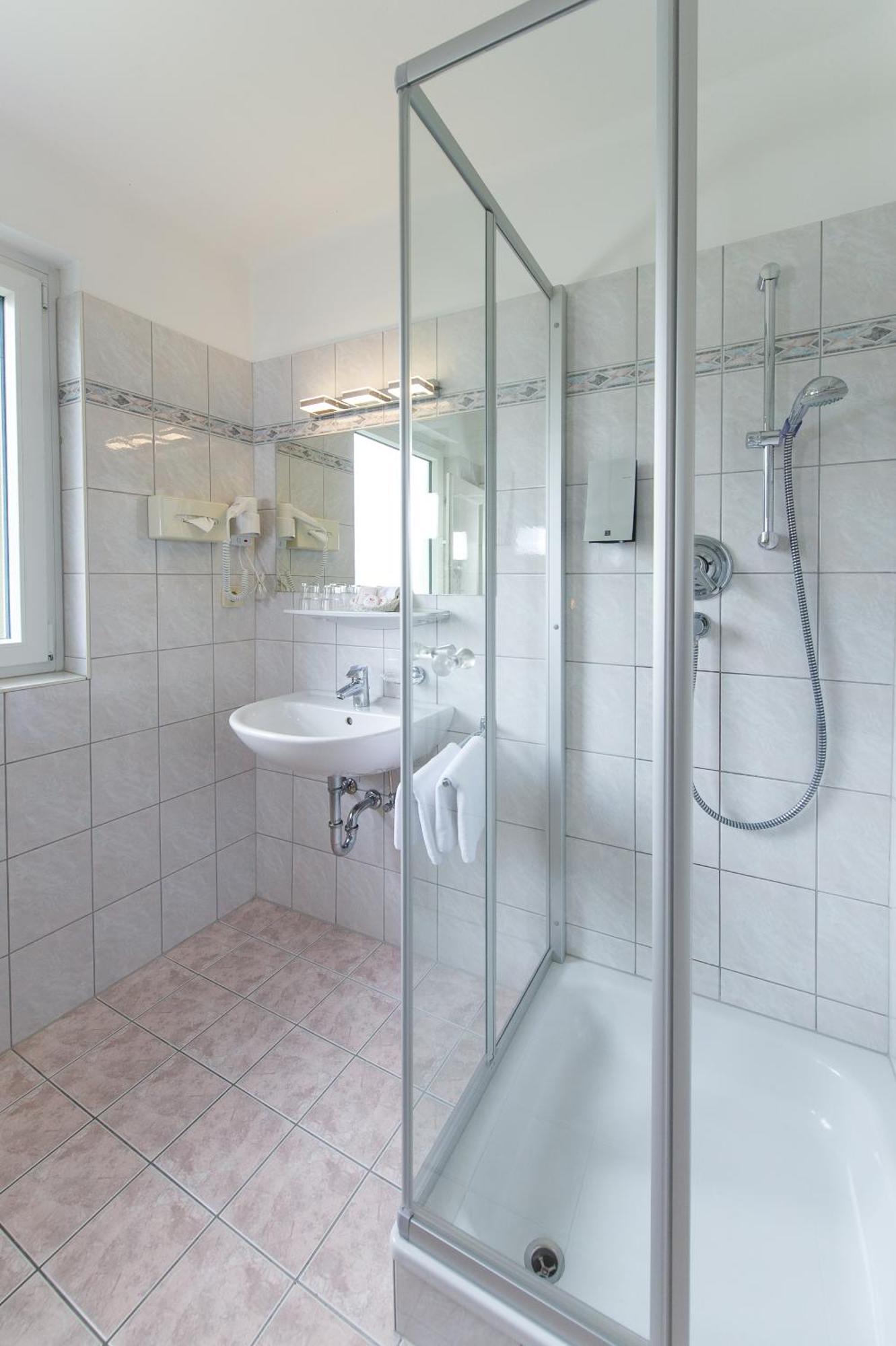 Gaestehaus Wrann Velden am Wörthersee Esterno foto